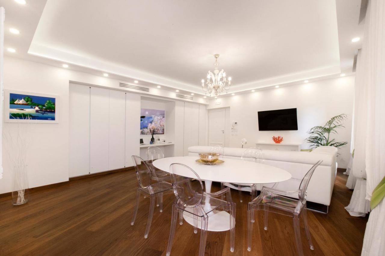 Sorrentovibes - Luxury Home Sea View & Jacuzzi In Sorrento Centre מראה חיצוני תמונה