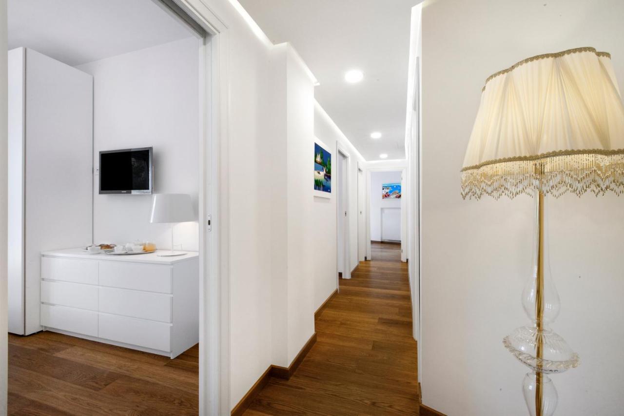 Sorrentovibes - Luxury Home Sea View & Jacuzzi In Sorrento Centre מראה חיצוני תמונה