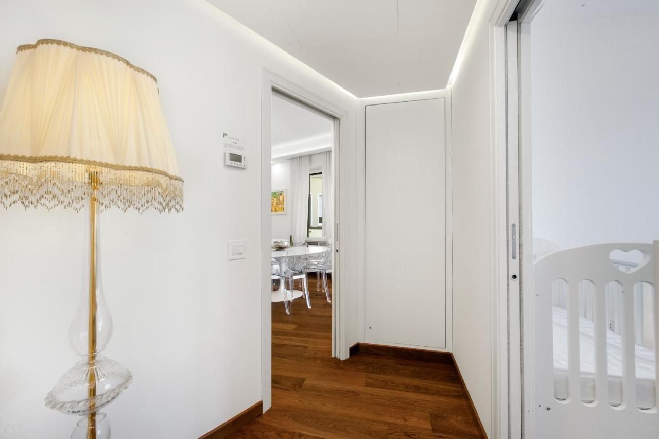 Sorrentovibes - Luxury Home Sea View & Jacuzzi In Sorrento Centre מראה חיצוני תמונה