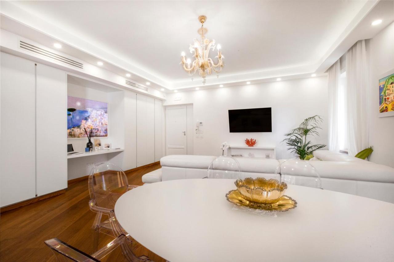 Sorrentovibes - Luxury Home Sea View & Jacuzzi In Sorrento Centre מראה חיצוני תמונה