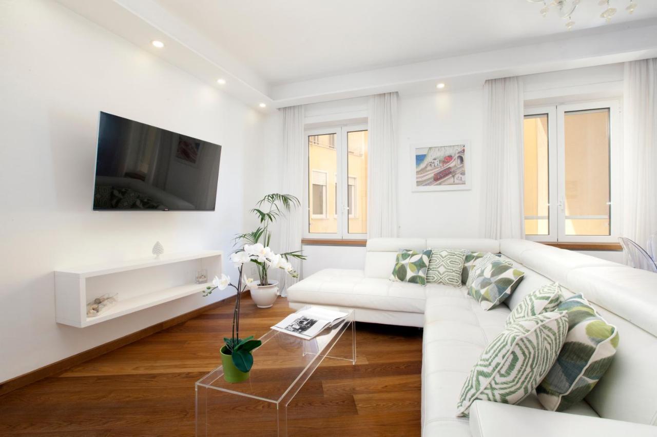 Sorrentovibes - Luxury Home Sea View & Jacuzzi In Sorrento Centre מראה חיצוני תמונה